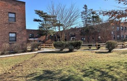 102 division, Levittown, NY 11756