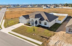 1029 BERGAMOT Drive, BARTOW, FL 33830