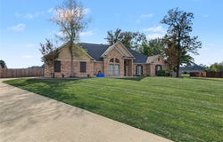 214 Cornerstone Boulevard, Haughton, LA 71037
