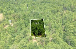 55 Low Ridge Road, Campton, KY 41301
