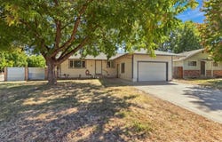 2885 Red Bud Lane, Anderson, CA 96007