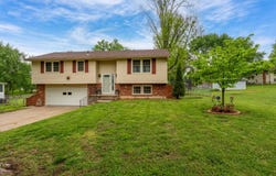 2575 38th St, Sedalia, MO 65301