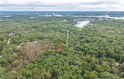 Champion Ct, Sunrise Beach, MO 65079