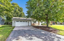 610 S WILD ROSE Lane, APPLETON, WI 54914