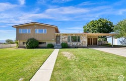1664 LAKEWOOD Dr, Orem, UT 84058