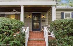 121 Salem Rd, Oak Ridge, TN 37830