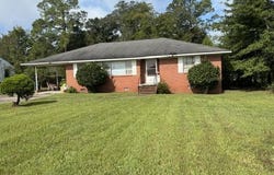 1026 Stanley Ave, Andalusia, AL 36420