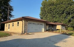 618 E Elnora St, Odon, IN 47562