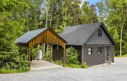 65 Lower Taylor Hill Road, Winhall, VT 05340