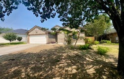 713 Ranchero Rd, Leander, TX 78641