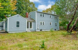 84 Locke Road, Hampton, NH 03842