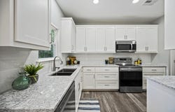 231 N Rainbow Ranch Rd, Wimberley, TX 78676