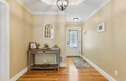 59 Derby Place, Smithtown, NY 11787