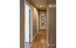 513 Ridge Way, Ontario, OR 97914