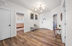35593 BELLA RIDGE Loop, Astoria, OR 97103