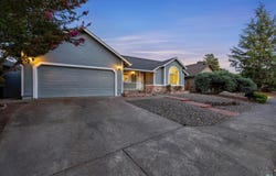 5812 Mathilde Drive, Windsor, CA 95492