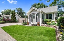 525 E Lewiston Avenue, Ferndale, MI 48220