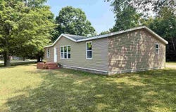 13620 Clark Road, Charlevoix, MI 49720