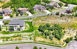1735 S TEMPLE Ct E, Bountiful, UT 84010