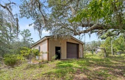 12490 NE 75th St, Bronson, FL 32621