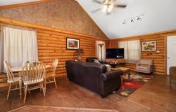 1300 County Road 113, Alton, MO 65606