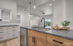 2810 Driftwood Dr, Payette, ID 83661