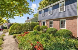 14 Creston Way, Providence, RI 02906