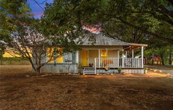 393 Peevey Lane, Robinson, TX 76706