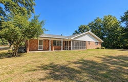 307 W 4th Street, Fordyce, AR 71742