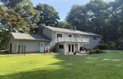 14 Watrous Lane, Woodbridge, CT 06525