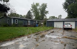 5552 Cherokee Bend, Genoa Twp, MI 48843
