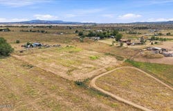 Firebird Road, Paulden, AZ 86334