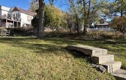 115 S Summit Ave, Newcastle, WY 82701