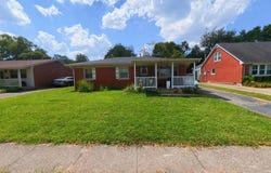 412 Sandalwood Drive, Lexington, KY 40505