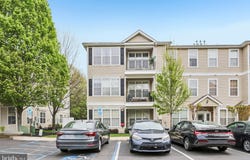 121 KYLE Way, EWING, NJ 08628