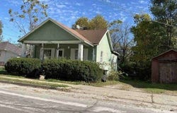 204 Bertley St, Moberly, MO 65270