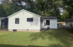 2818 Edgewood, Pine Bluff, AR 71603