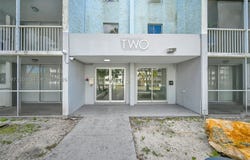 700 NW 214th St, Miami Gardens, FL 33169