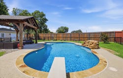 405 Lantern Ridge, Mansfield, TX 76063