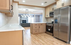 105 Glen Way, Syosset, NY 11791