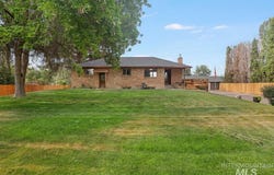 214 E 16th Avenue, Jerome, ID 83338