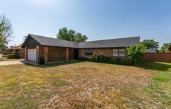 3804 NANCY LOPEZ Dr, Clovis, NM 88101