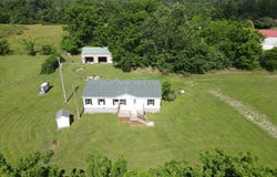 2149 King Road, Mountain Grove, MO 65711