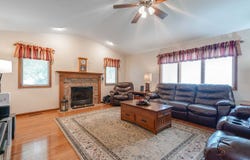 916 Lorelei Drive, Zion, IL 60099
