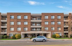 376 Central Avenue, Lawrence, NY 11559