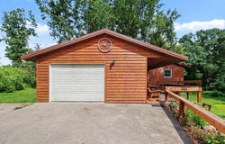 67747 Thunderbird Drive, Sturgis, MI 49091