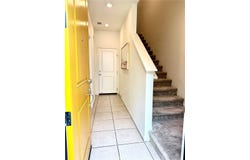 18449 W Mural, Northridge, CA 91325