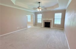 201 Coopers Farm Road, Centerton, AR 72719