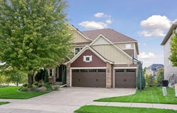 15842 57th Place N, Plymouth, MN 55446