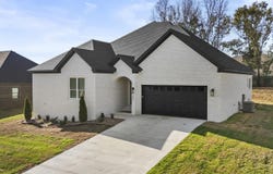 105 Michael Drive, Beebe, AR 72012